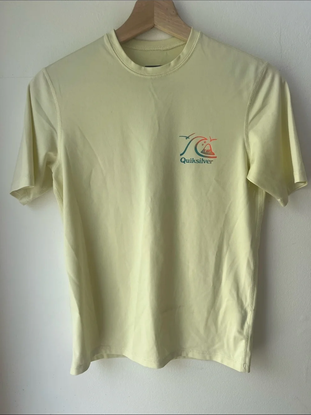 Quiksilver Teen Rash Guard Tee Wave Logo Short Sleeve Tee 12 / Medium